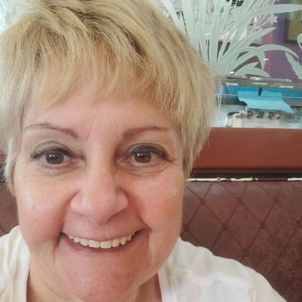 Meet your Posher, Rhonda